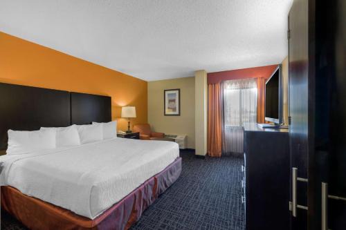 Best Western Plus North Platte Inn & Suites
