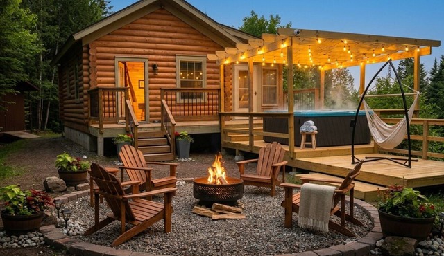 Caribou Lake Lookout – Hot Tub Lake Views Cozy North Shore Escape
