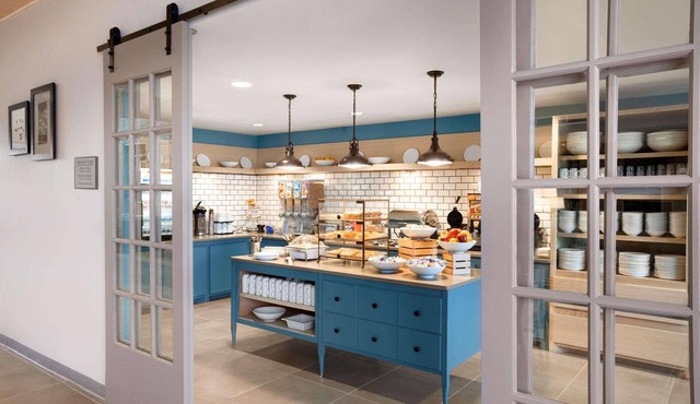 Country Inn & Suites by Radisson, Enid, OK