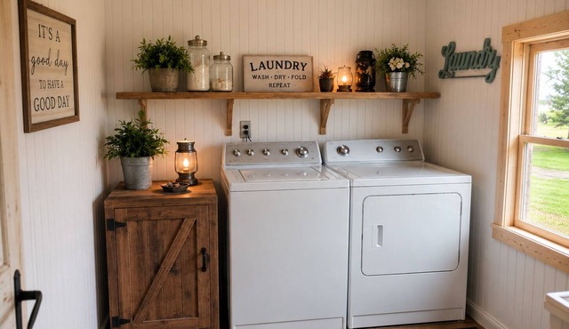 Country RV Retreat - 50 Amp Hookup, WiFi, Laundry & Prairie Views