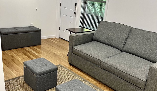 “Cozy Studio Retreat with Private Entrance & Parking near NYC -Westchester Gem!" in White Plains