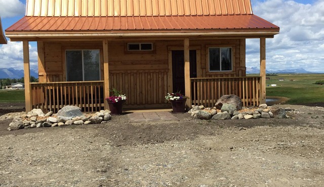 Cozy "tiny home" Cabin with amazing views in Mountain View