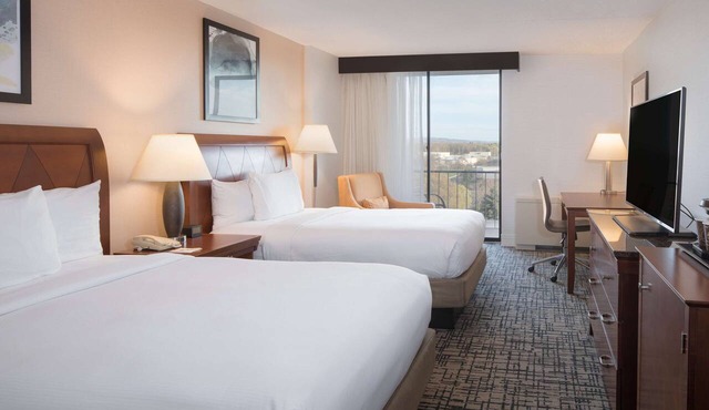 DoubleTree by Hilton Hotel Syracuse