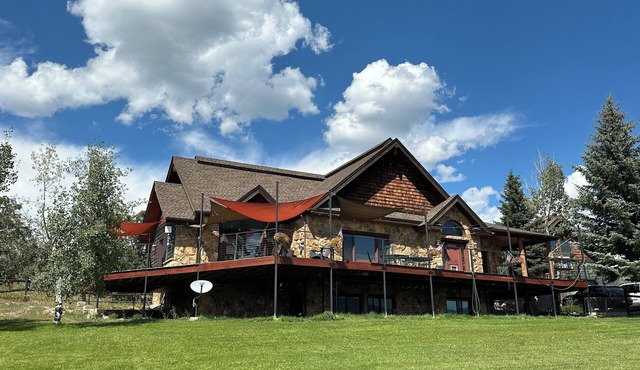 Dragonfly Ranch, Steamboat Springs, Fly-in fly-out, 4 bedrooms