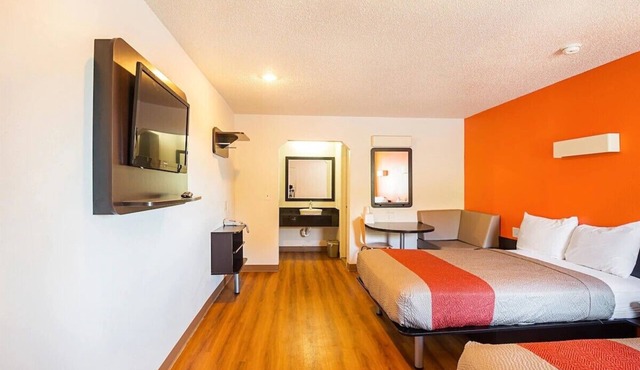 Economy Hotel Kansas City