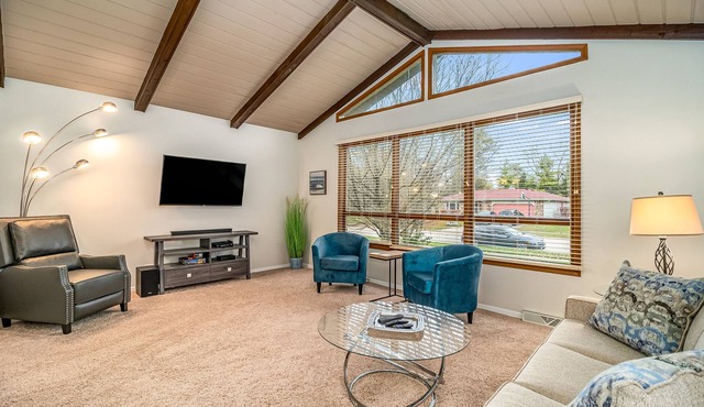 Elgin Rental – Greenridge