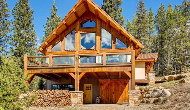 Evening Star: amazing mountain home in the Rockies near skiing