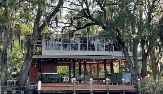 Explore Cajun Country! On the Bayou, close to town