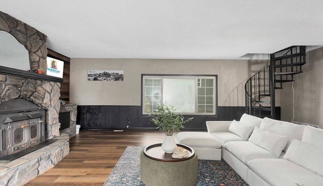 Family Friendly 5BR Sleeps 10 Dogs OK
