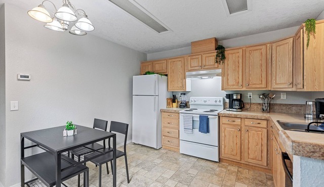 Fry Creek Forest Escape - Perfect for Families & Close to Silverwood!