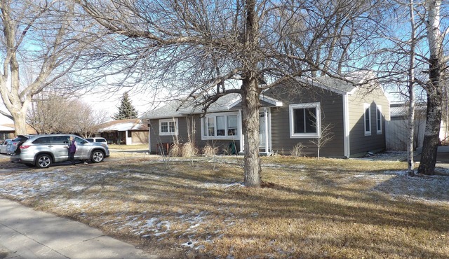 Fully furnished 2 Bedroom 1 bath house