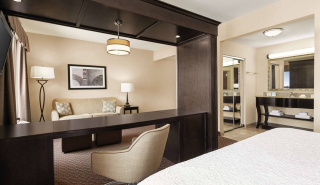 Hampton Inn & Suites Enid