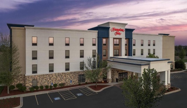 Hampton Inn Yorkville