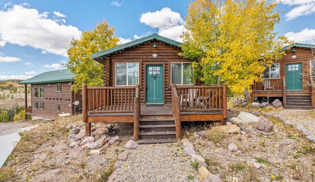 Hideline Hideaway | Pool | Hot Tub | Snowmobiling