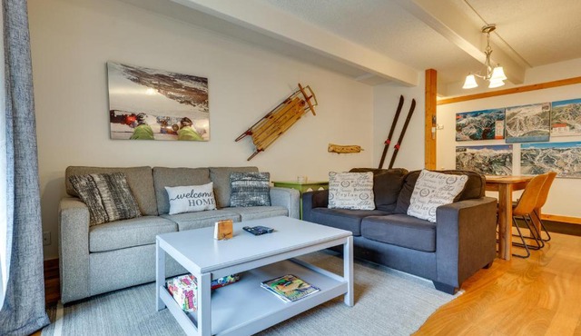 Hike, Bike & Ski! Cozy Condo 8 Mi to Lake Dillon