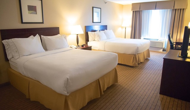 Holiday Inn Express Devils Lake by IHG