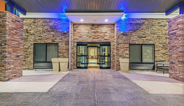 Holiday Inn Express & Suites Perryton by IHG