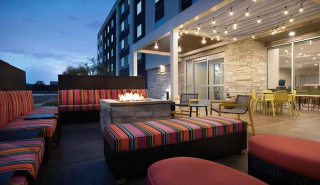 Home2 Suites By Hilton Phoenix North Happy Valley