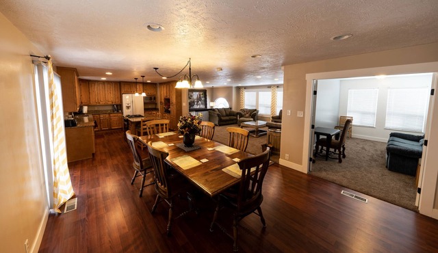 Huge Home in Quiet Neighborhood 3,000+ Sq. Ft.
