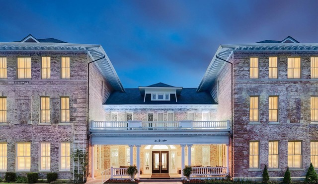 Inn at Carnall Hall