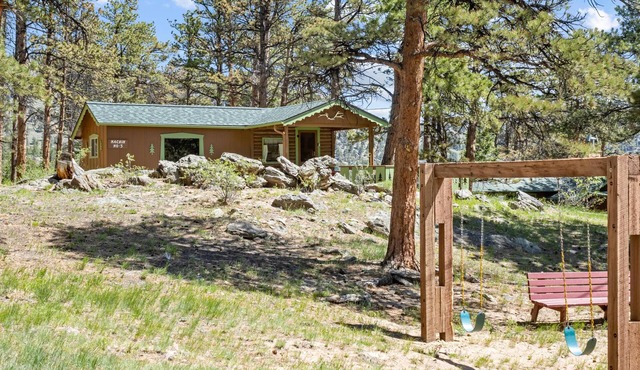 Its not just any ordinary stay Machin's Cottage #3 Pet Friendly