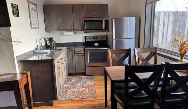 Knife River Gooseberry Trailside 4-Plex Suite | Pets | Lake View | Trail Access
