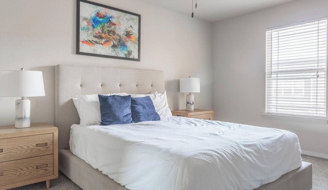 Landing | Amazing 1BD, Pool, Gym