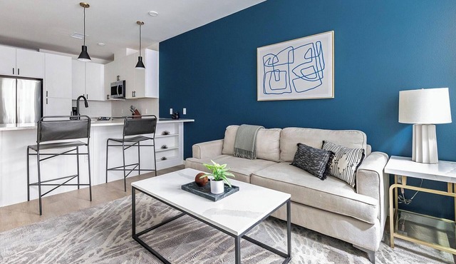 Landing | Amazing 1BD, Rooftop Lounge, Gym