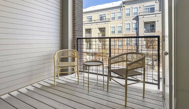 Landing at Regency RidgeGate - 1 Bedroom in Downtown Lone Tree