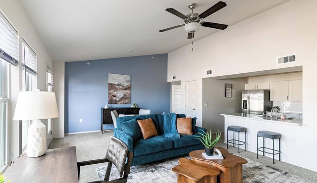 Landing | Beautiful 2BD, Gym, Clubhouse