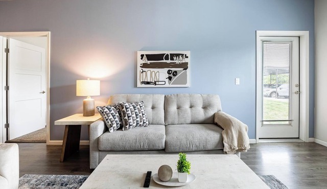 Landing | Chic 2BD, Pool, Courtyard