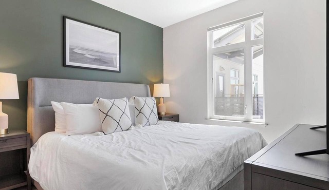 Landing | Incredible 1BD, Yoga Studio, Gym