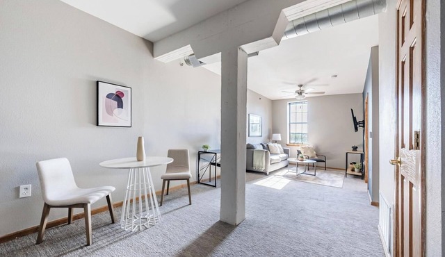 Landing | Incredible 1BD, Courtyard
