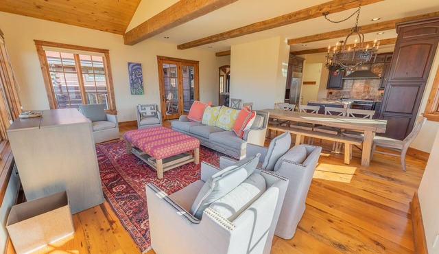 Large, comfortable, slope-side home! in Crested Butte