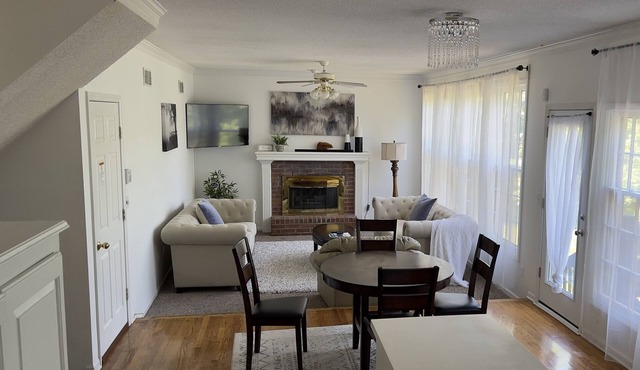 Large Spacious New House - New Amenities