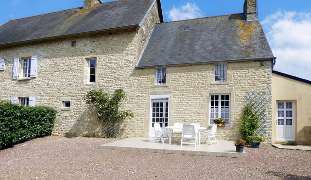 Les Chardonnets by Interhome in Biniville