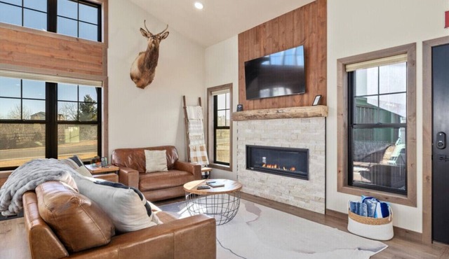 Luxurious Red Lodge Retreat