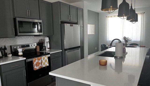 Modern 2BR townhome near Denver and Boulder.