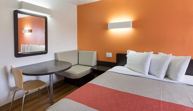 Motel 6 Sidney, OH