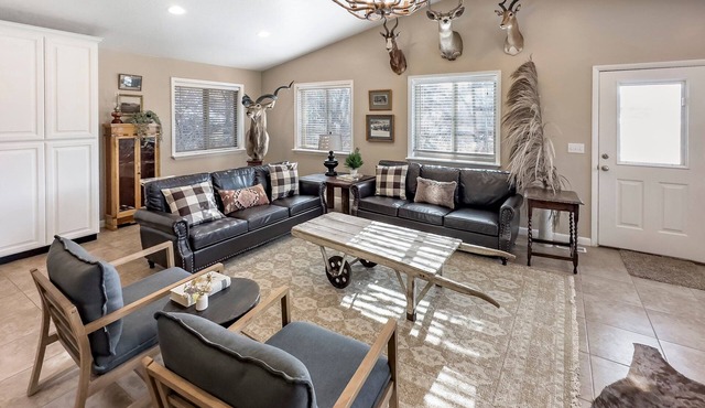 Mountain Meadow Retreat near Park City