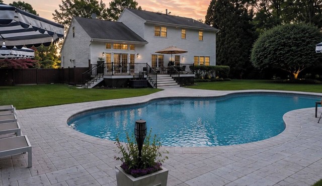 NEW DECK! Private 1 Acre Family Friendly Home - Heated Pool, Home Office & Gym
