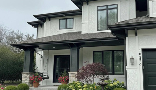 New Listing~WORLD CUP Ready! Sleeps 16. Close to pickup stops for MAJOR INTERNATIONAL SPORTING EVENT 26’ games