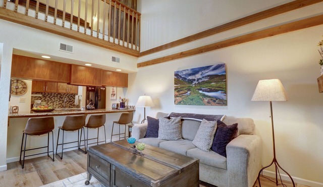 NEW! Mountain Condo, Outdoor Hot Tubs, Stunning Summer Views - 201C