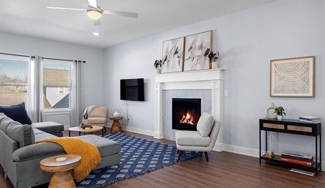 Newly Built Lux Home Sleeps 8!