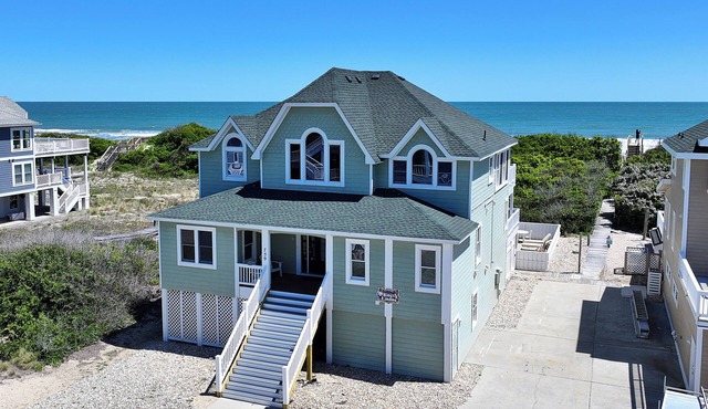 OCEANFRONT, Private Pool, Pool Table, Ocean Views, BU70, Kings Landing in Corolla