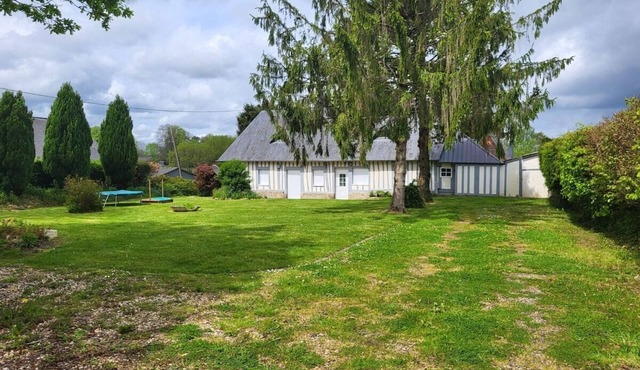 Old-fashioned charm with modern comforts in Doudeville