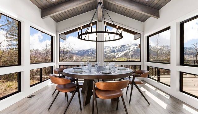 Panoramic View | Pet Friendly | Monthly Rentals