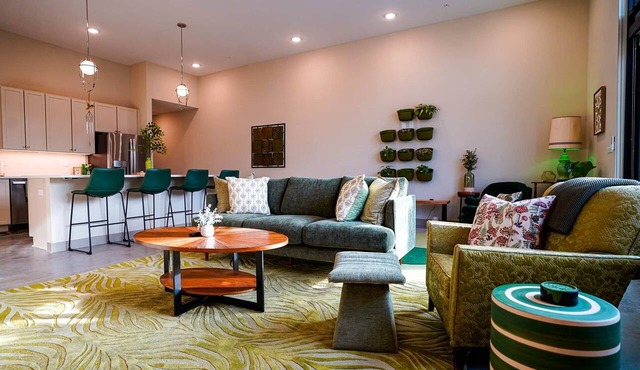 Peridot Suite - NEW (2bdrm/2bath) Loft
