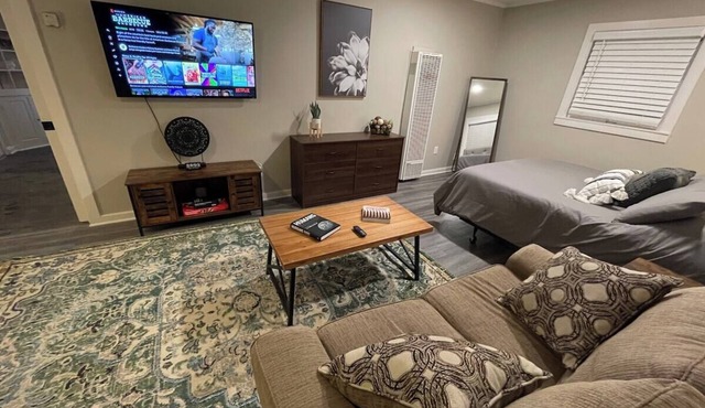 Private Guest House - 5 min to Arrowhead/MAJOR INTERNATIONAL SPORTING EVENT