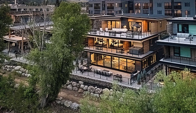 Riverside Luxury in Downtown Steamboat | Triple 3 Lodge